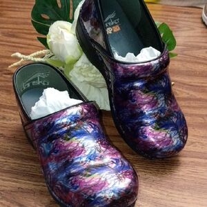 Dansko Vibrant Multicolor Women's Clogs Size EU38 US7.5-8